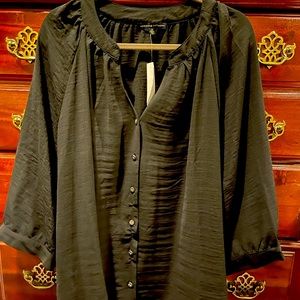 Women’s black 3x blouse NWT